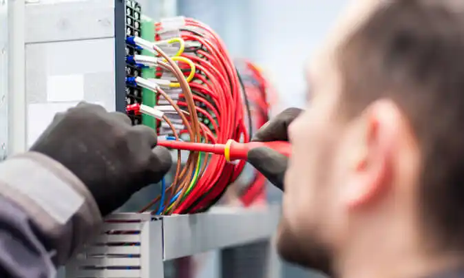 electrician Efland